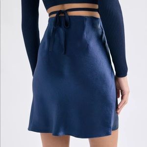 Aritzia Babaton Slip Mini Skirt
